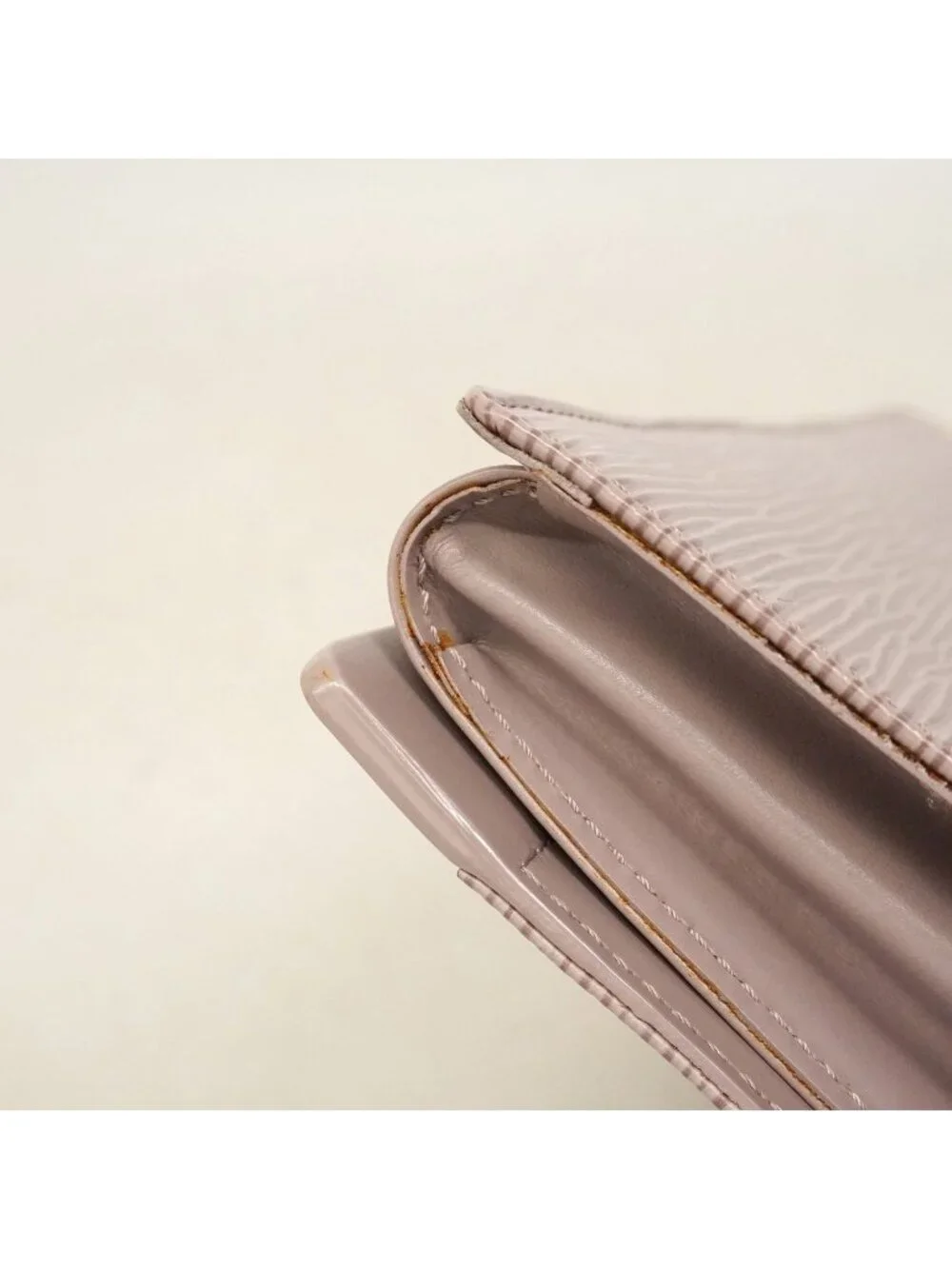 Louis Vuitton Shoulder Bag Epi Honfleur Lila